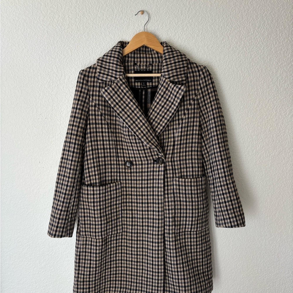 Banana Republic Black and Tan Checkered Trench Coat